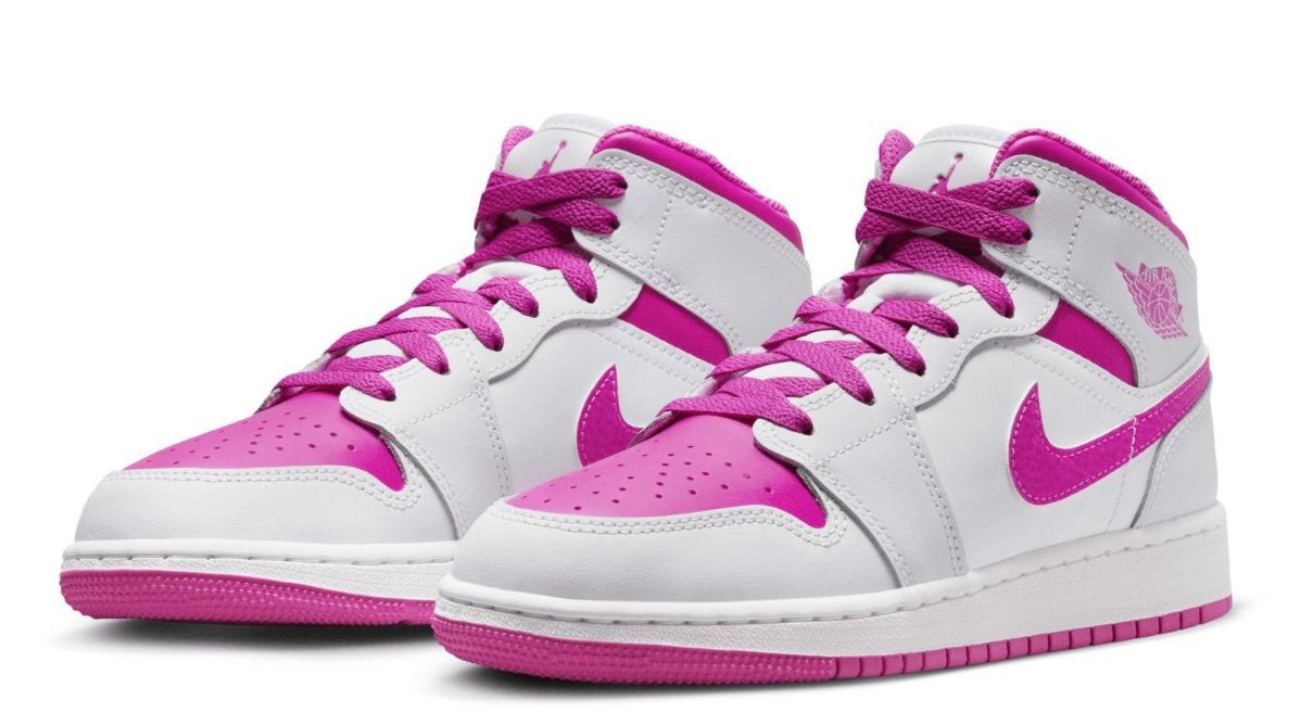 Nike Air Jordan maat 35,5, Ophalen of Verzenden, Zo goed als nieuw, Meisje, Sportschoenen