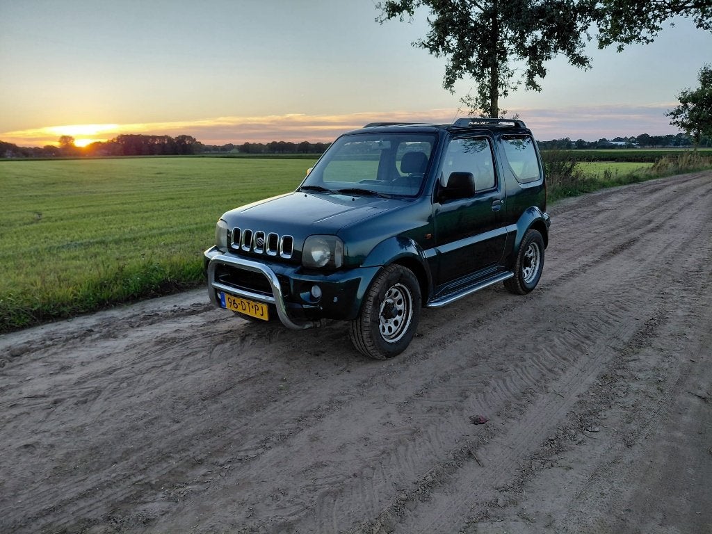 Suzuki Jimny 1.3 JX 4WD 1999 Groen, Auto's, 40 €/maand, 4 cilinders, 4 stoelen, Origineel Nederlands