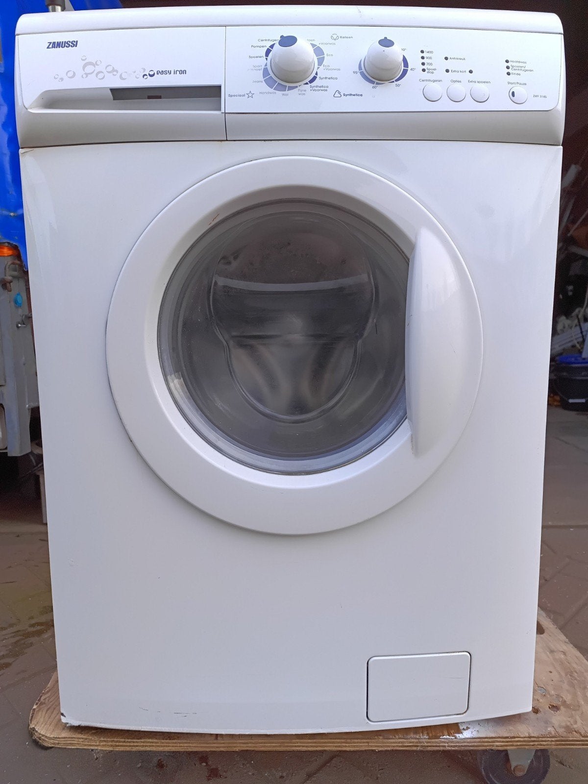 Nette voordelige Zanussi wasmachine.
Ideaal voor de camping, Ophalen, Minder dan 85 cm, Refurbished, Voorlader