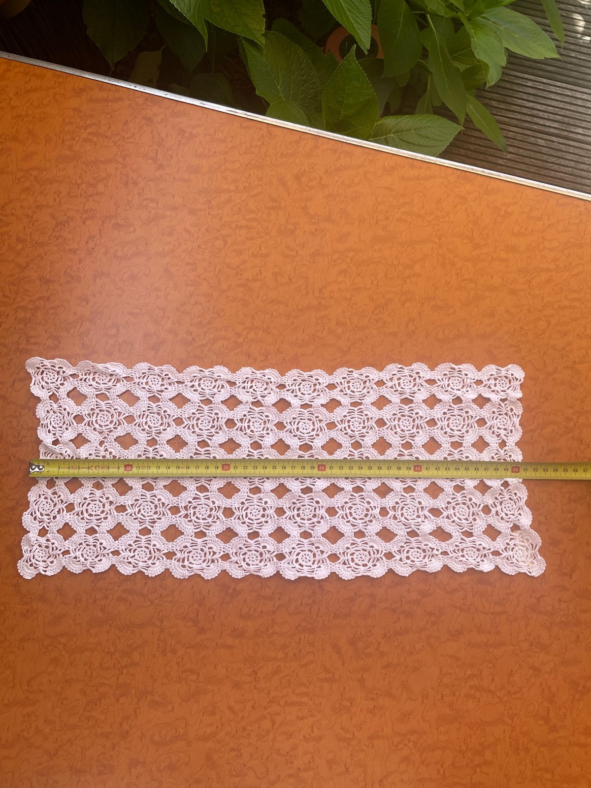 Handgemaakt gehaakt tafelkleedje/tafelloper, Huis en Inrichting, Stoffering | Tapijten en Kleden, Minder dan 50 cm, 50 tot 100 cm