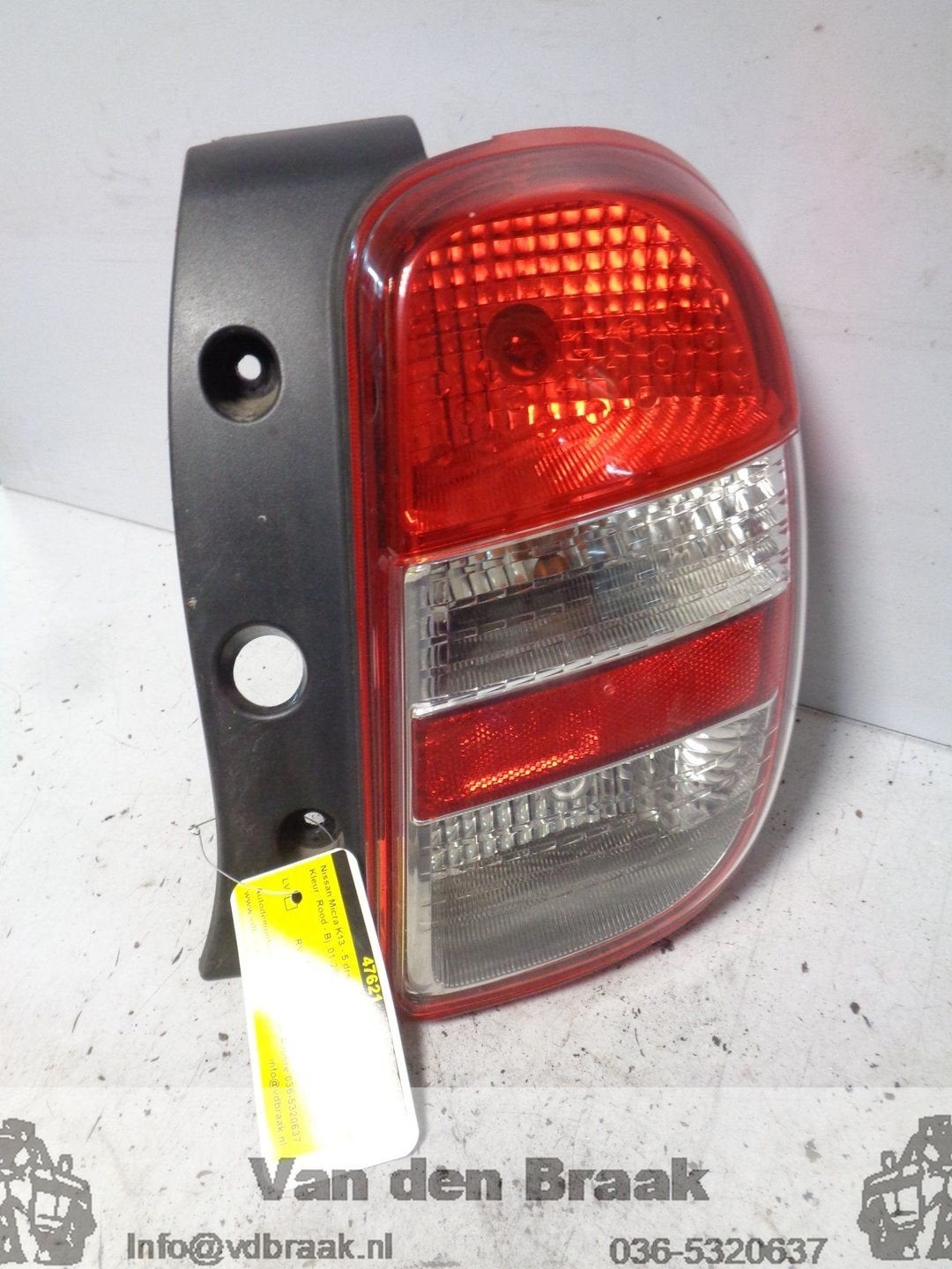 Nissan Micra 2010-2013 Achterlicht rechts, Gebruikt, -, Herkomst onderdeel bekend, -