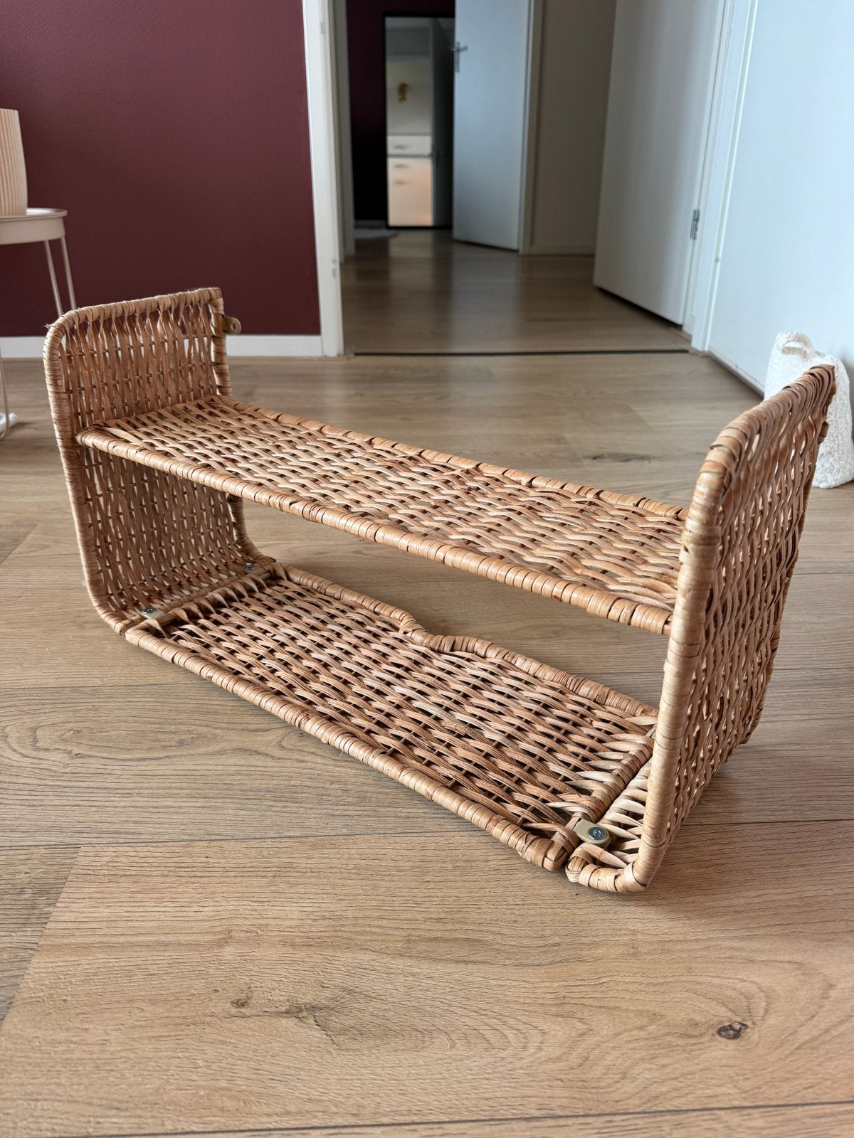 Rotan wandrekje / boekenrekje, Huis en Inrichting, Woonaccessoires | Wandplanken en Boekenplanken, Ophalen, Nieuw