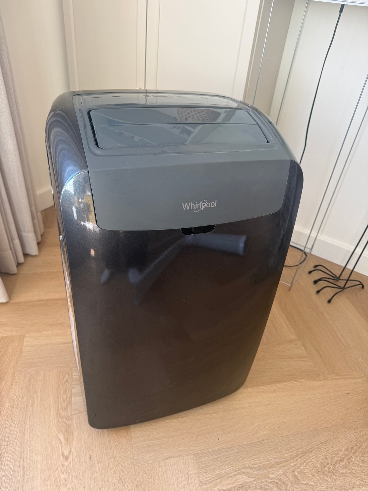Whirlpool PACB212HP Mobiele Airco - Zwart, Ophalen, Koelen en Ontvochtigen, Minder dan 60 m³, 3 snelheden of meer