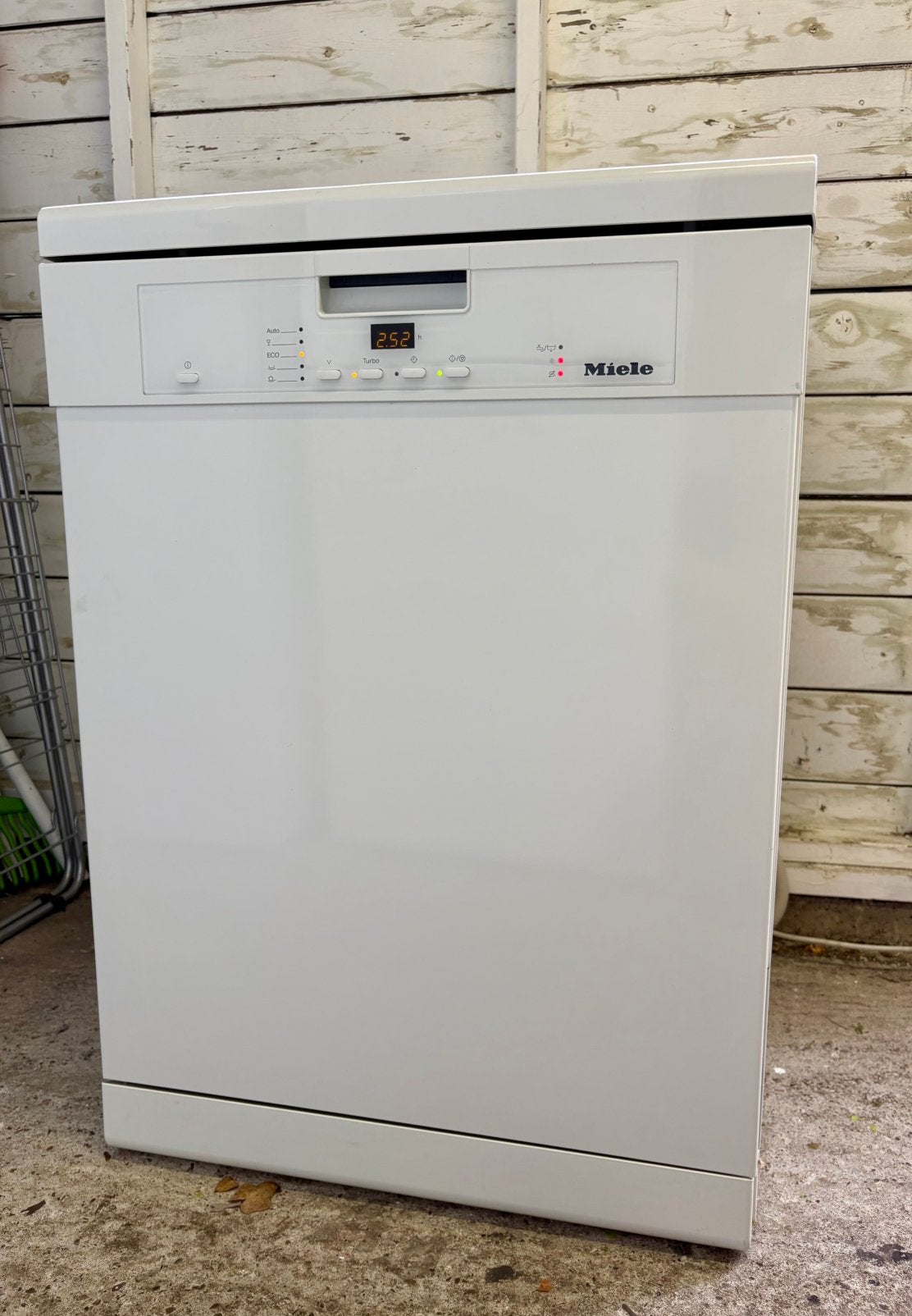 Miele Vaatwasser Vrijstaand - Besteklade & Turbo, Ophalen, Zo goed als nieuw, 85 tot 90 cm