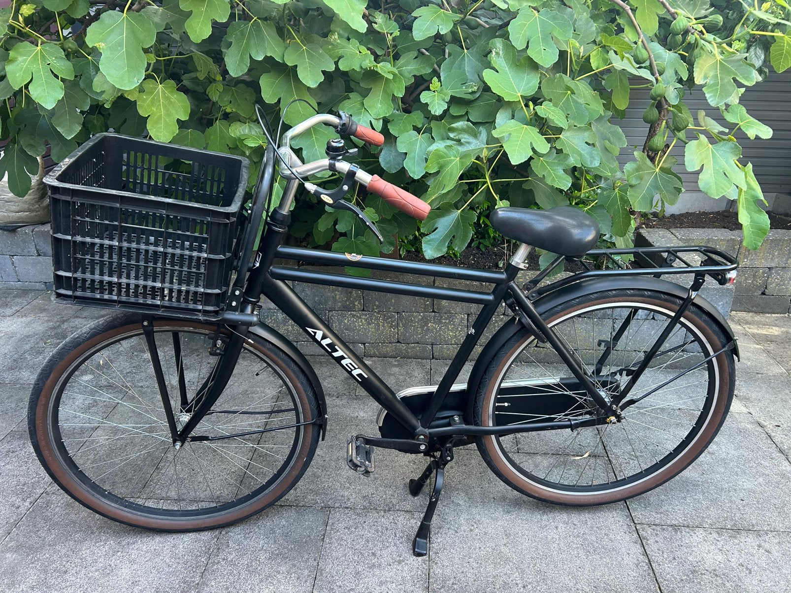 Altec Transportfiets 28 inch met krat, Terugtraprem, Gebruikt, Versnellingen, Ophalen