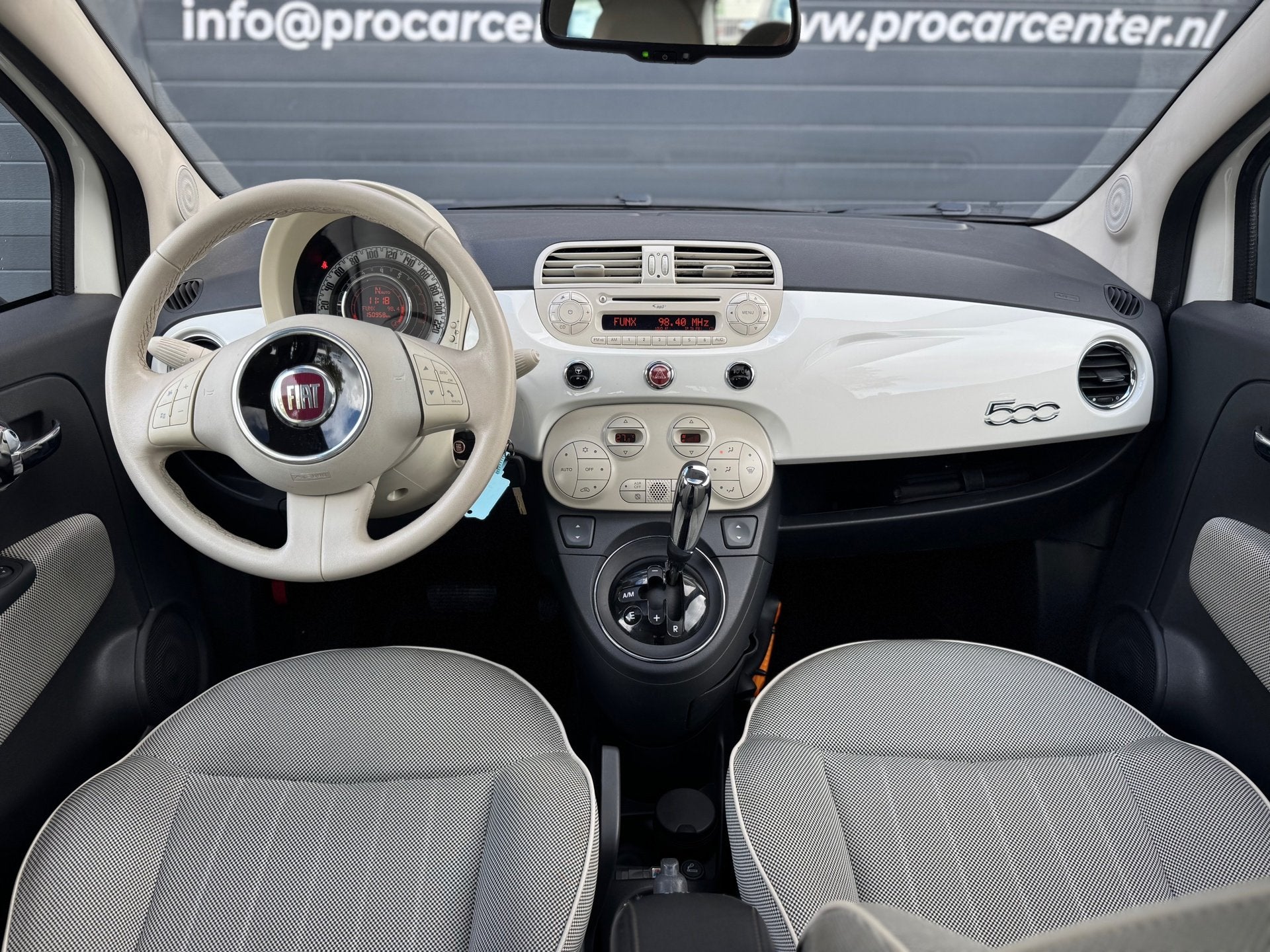 Fiat 500 1.2 Lounge Aut | Pano | Climate | 1e Eigenaar | Pdc, Auto's, Gebruikt, 1242 cc, 4 cilinders, Wit