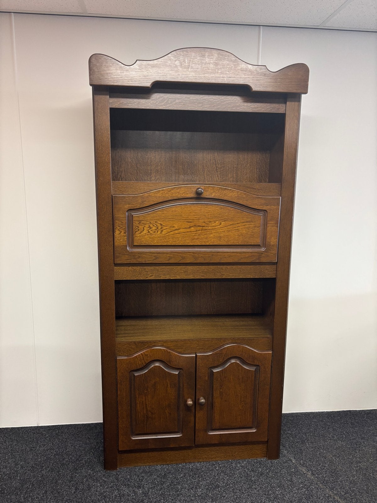 Buffetkast Donker Eiken met Vitrine en Klep, Ophalen, Gebruikt, Eikenhout, 50 tot 100 cm