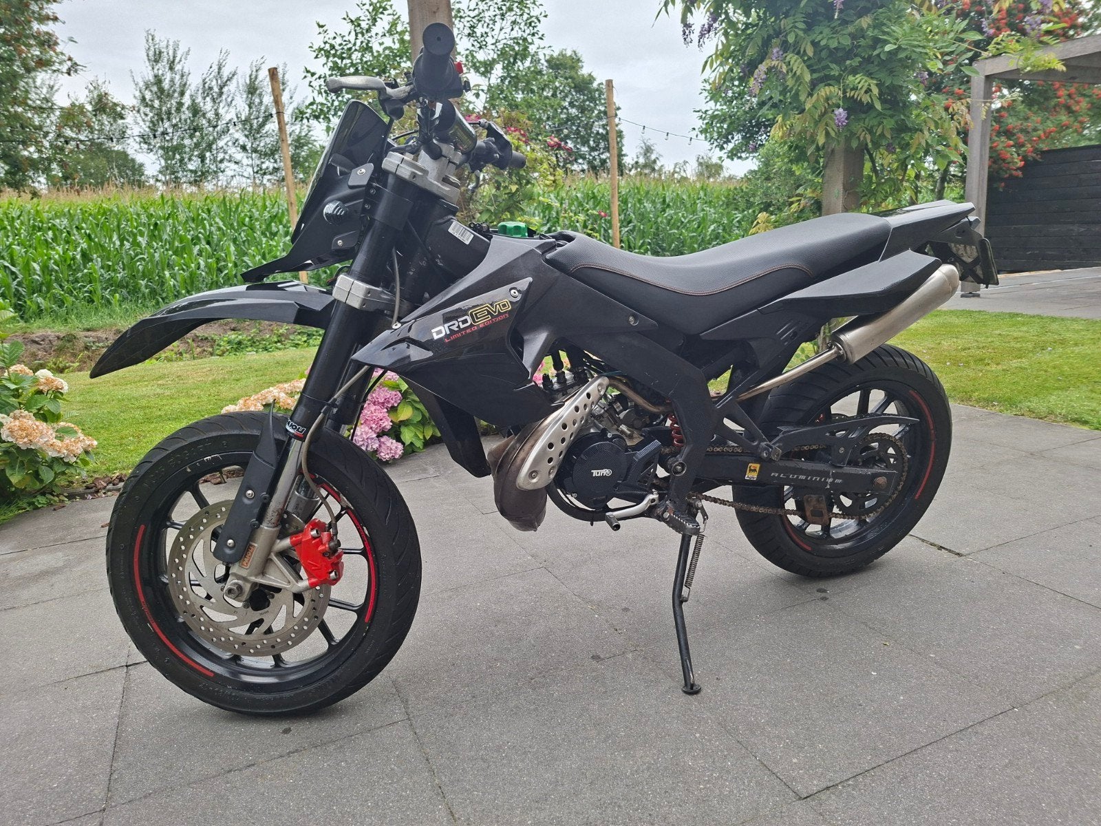 Derbi DRD EVO Limited Edition 50cc Brommer, Fietsen en Brommers, Brommers | Derbi, Ophalen, 6 versnellingen, Gebruikt, Maximaal 45 km/u