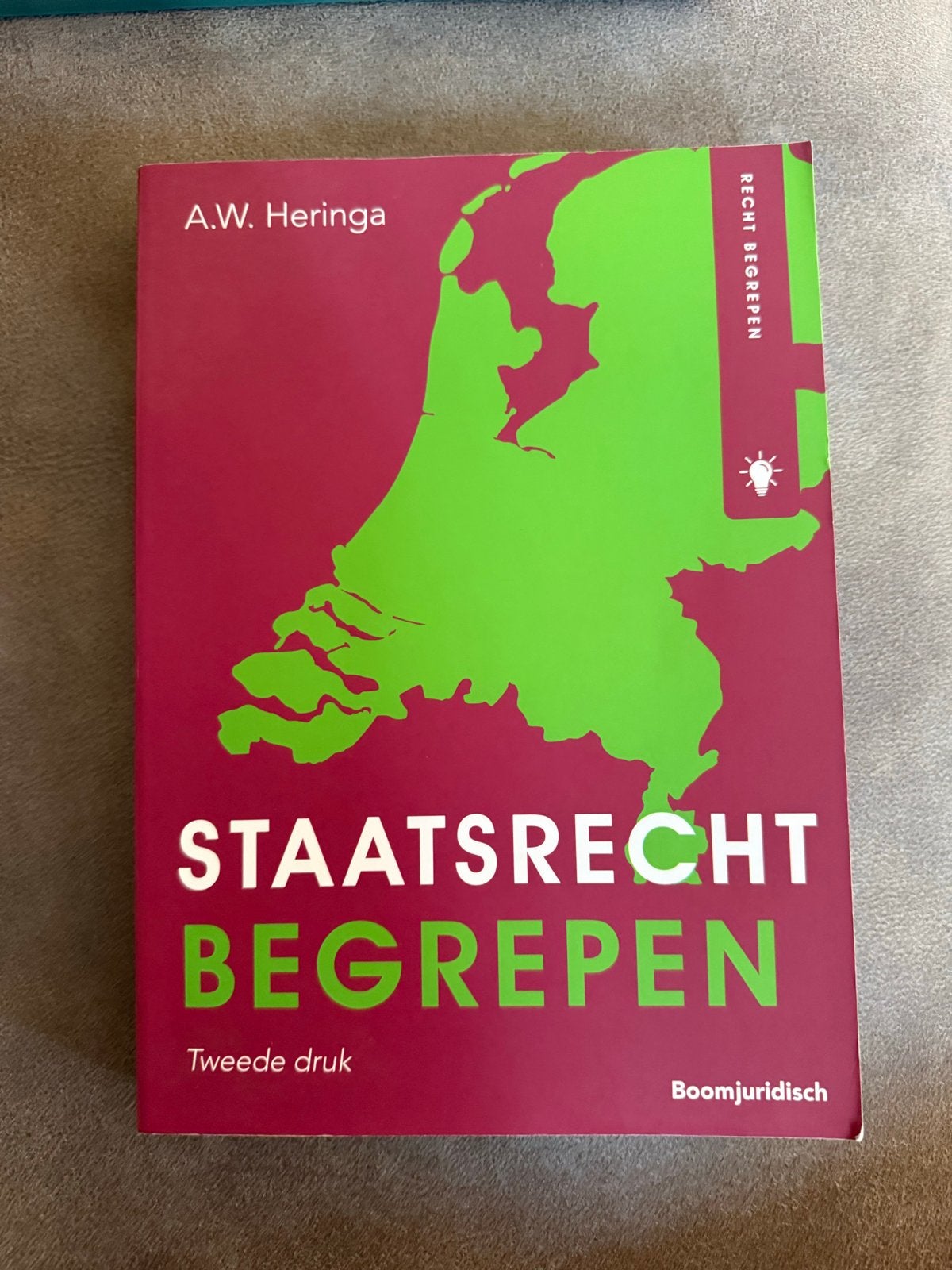 Staatsrecht Begrepen - A.W. Heringa (Tweede druk), Boeken, Ophalen of Verzenden, Gamma, Zo goed als nieuw, HBO