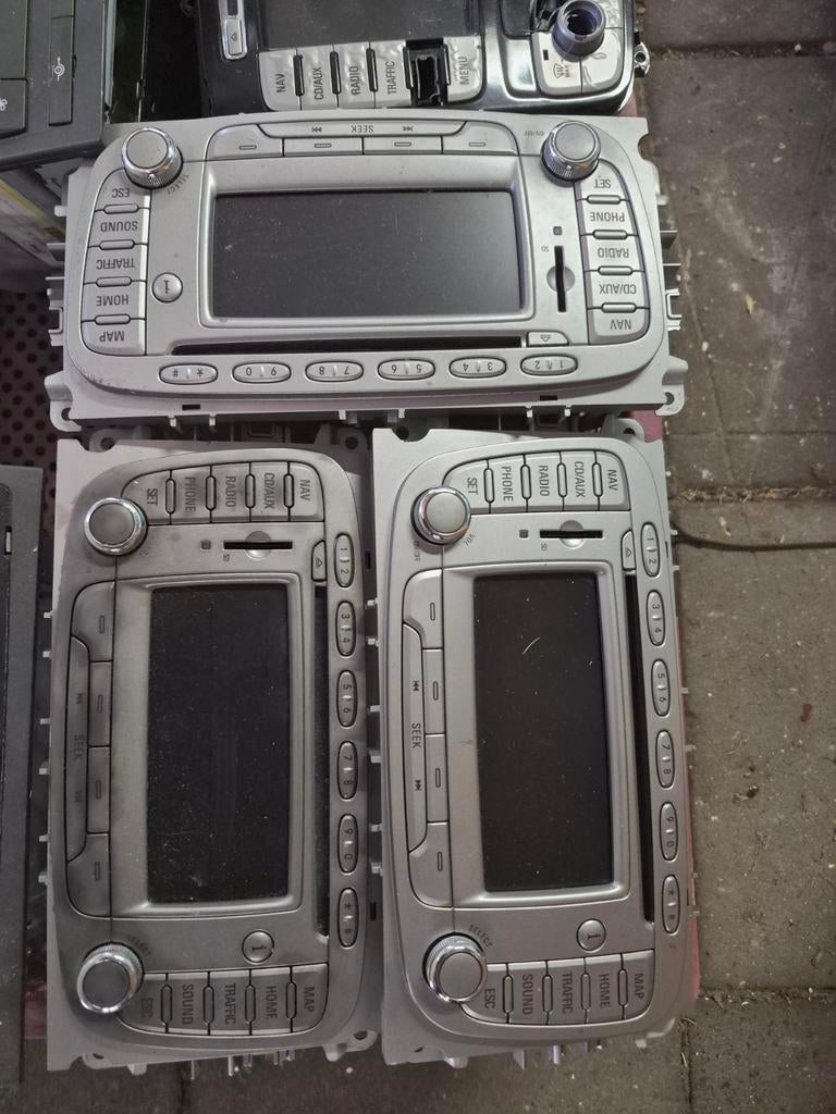 Opruiming Ford radio's, Auto diversen, Autoradio's, Ophalen