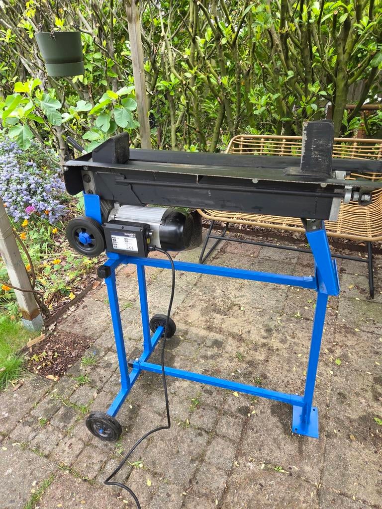 Klover 7T Elektrische Houtklover - Zo goed als nieuw, Tuin en Terras, Kloofmachines, Ophalen, Liggend, Zo goed als nieuw, Klover