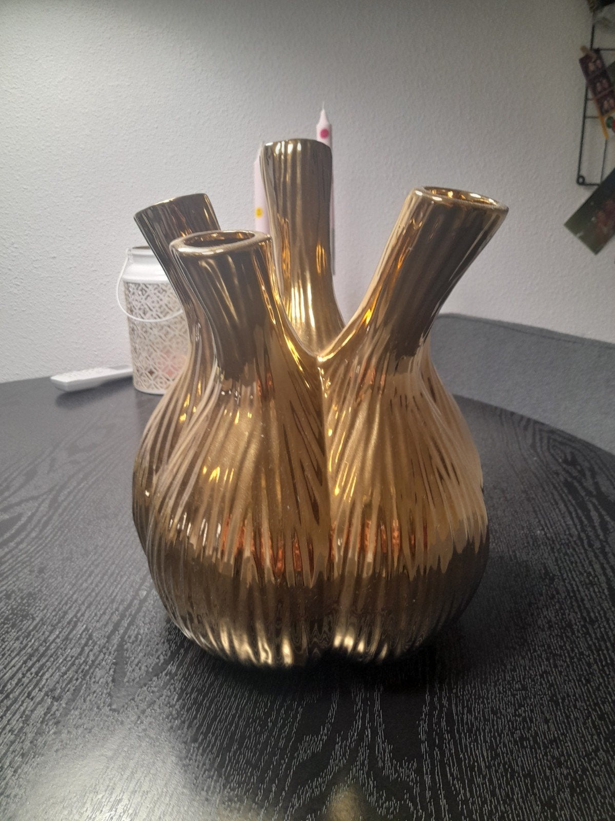 Gouden toetervaas, Huis en Inrichting, Ophalen of Verzenden, Overige kleuren, Overige materialen