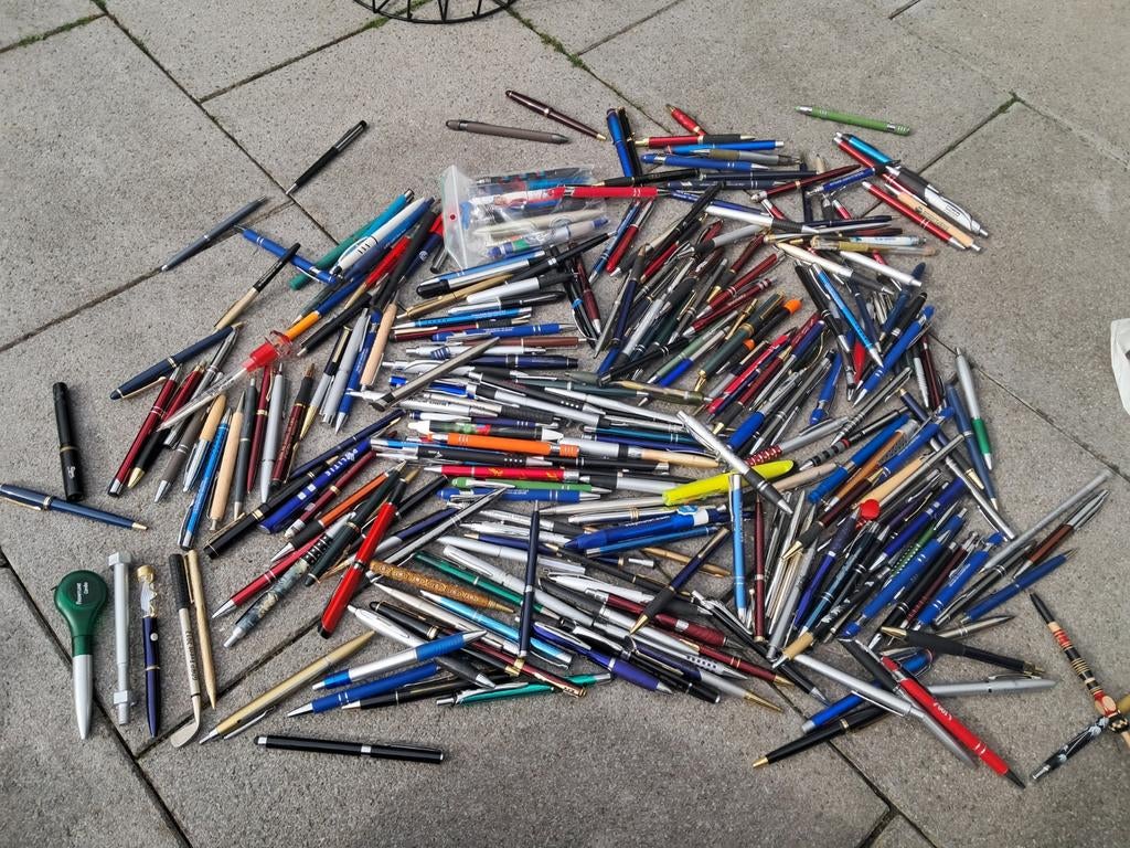 Mooie grote pennen verzameling, veelal reclame, Verzamelen, Pennenverzamelingen, Ophalen of Verzenden, Zo goed als nieuw, Vulpen