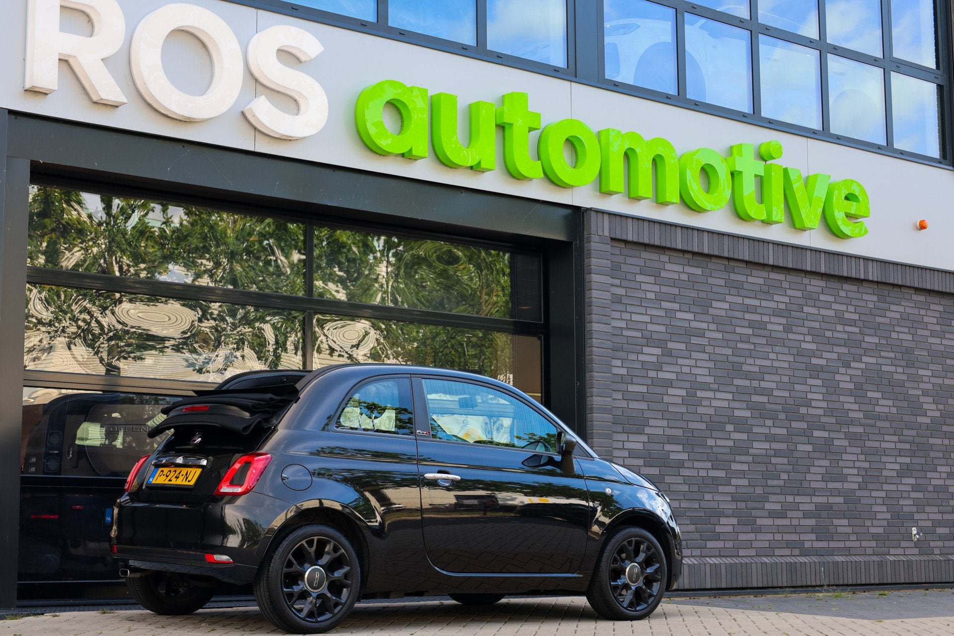 Fiat 500C 1.0 Hybrid Cult | NAP | NAVI | CRUISE | (bj 2022), Auto's, Fiat, Stof, Euro 6, Cabriolet, 4 stoelen