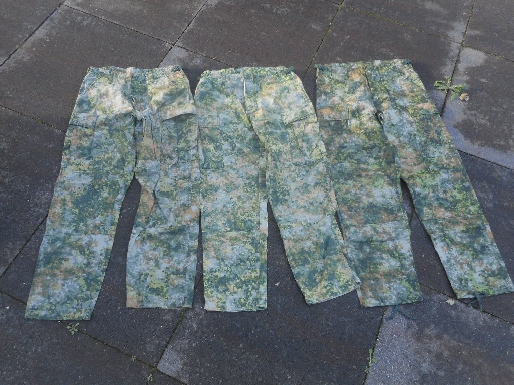 NFP broeken 6x, Verzenden, Landmacht, Nederland, Embleem of Badge