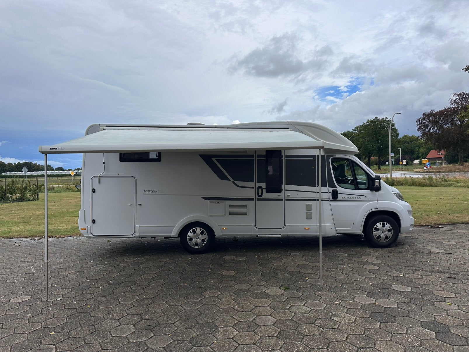 Adria Matrix 670SL 165pk bj 2022 BTW camper, Ringverwarming, Particulier, Adria, Startonderbreker