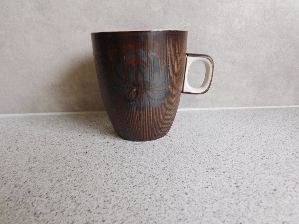 Senseo mok 150 ml. Bruin Bloem Vic's Handpainted, Overige merken, Zo goed als nieuw, Overige stijlen, Porselein