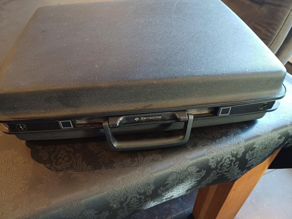 Attache koffer Samsonite, Ophalen, Gebruikt, Hard kunststof