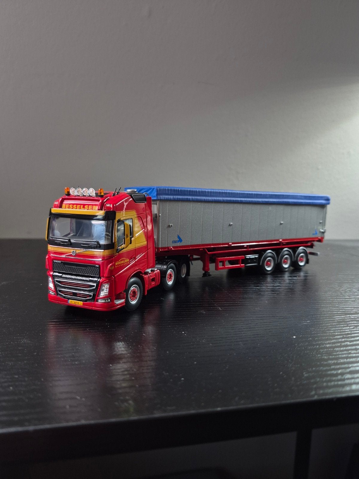WSI volvo Besselsen, Overige merken, 1:32 tot 1:50, Ophalen of Verzenden, Zo goed als nieuw