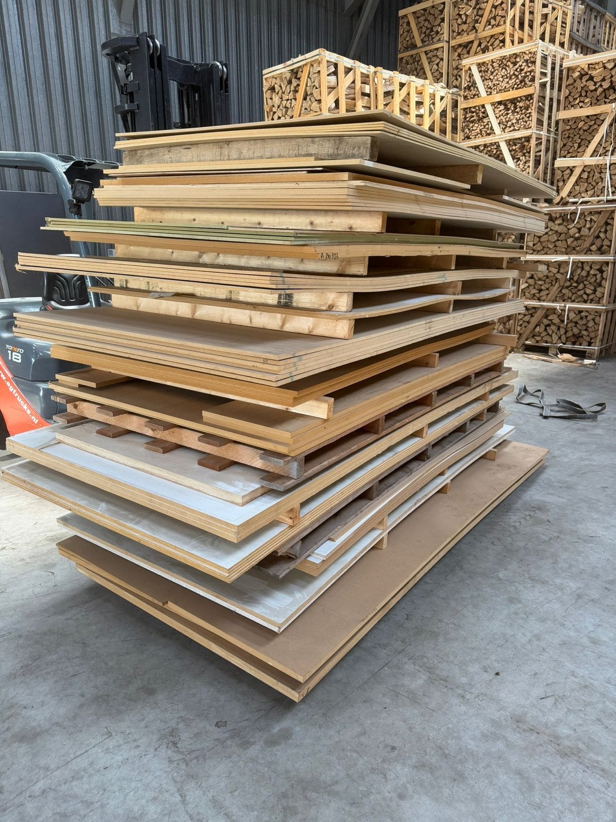 Partij nieuwe MDF platen in diverse formaten, Doe-het-zelf en Verbouw, Platen en Panelen, Ophalen, Nieuw, Overige materialen, Minder dan 20 mm