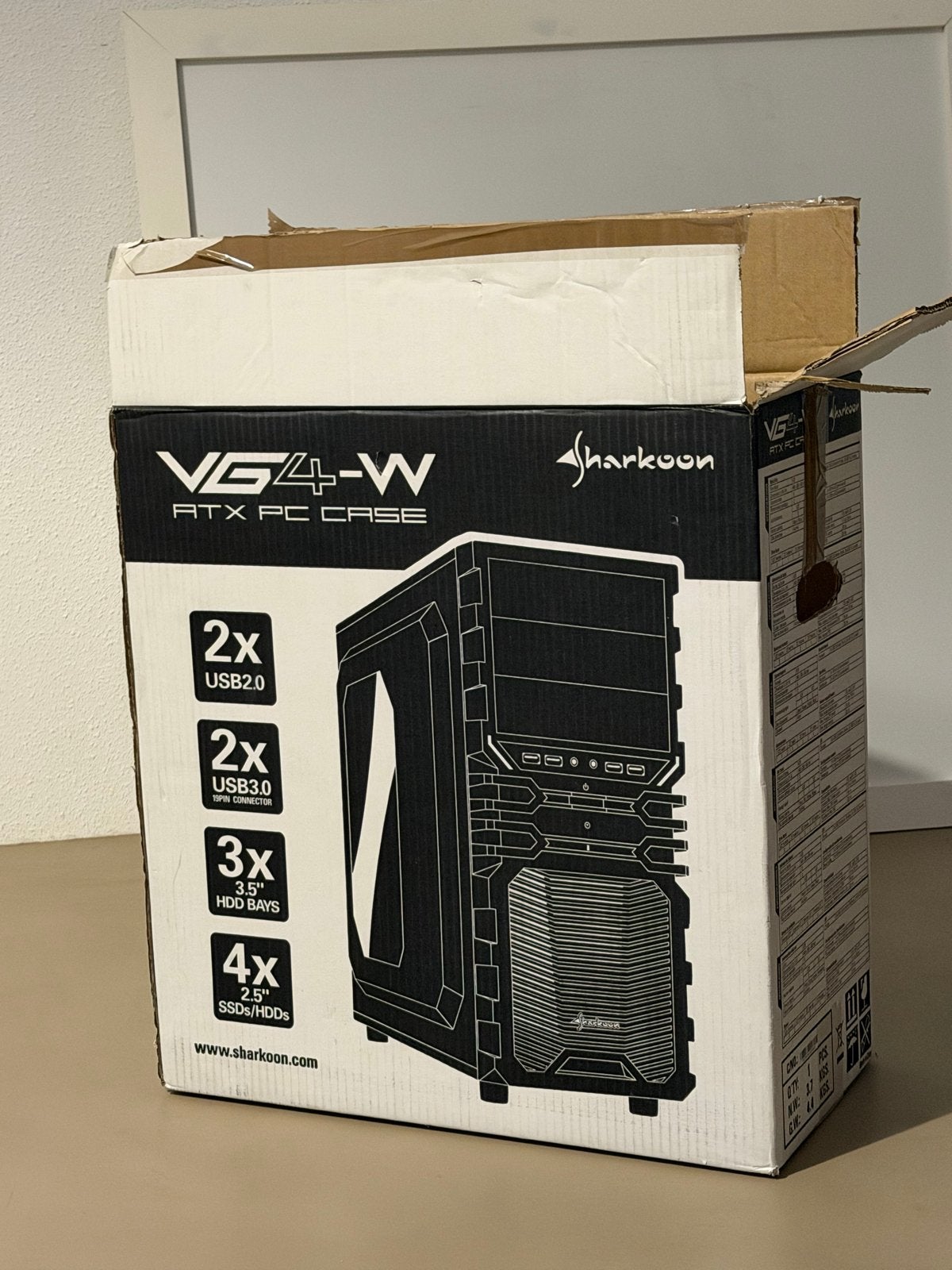 Sharkoon VG4-W ATX PC Behuizing, Computers en Software, Computerbehuizingen, Ophalen, Gebruikt