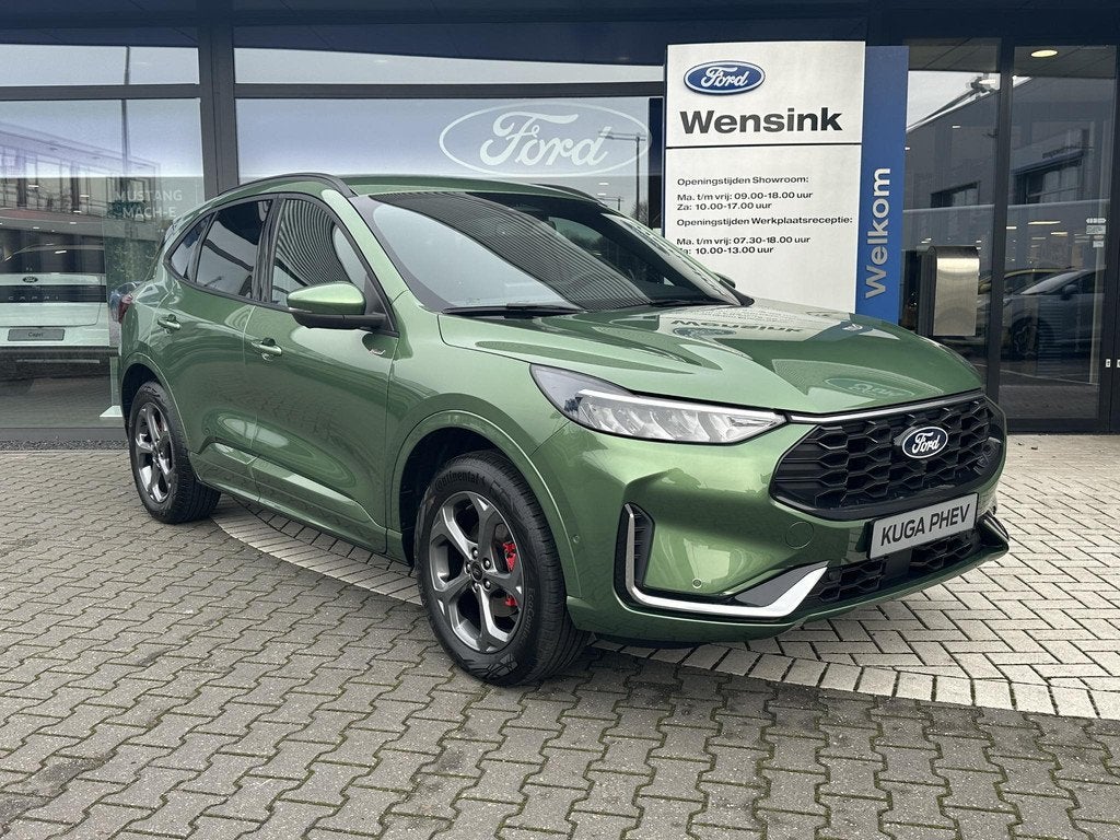 Ford Kuga 2.5 PHEV ST-Line X €5.000,- Voordeel | Winter pa, Auto's, Ford, 14 kWh, 4 cilinders, Leder en Stof, Plug-in hybride