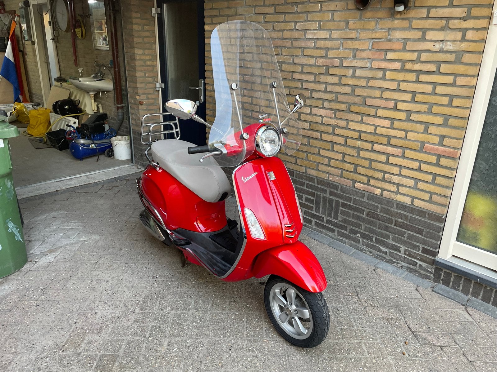 Rode Vespa primaveraScooter 2018 6200km, Ophalen, Overige modellen, Maximaal 45 km/u, 0 versnellingen