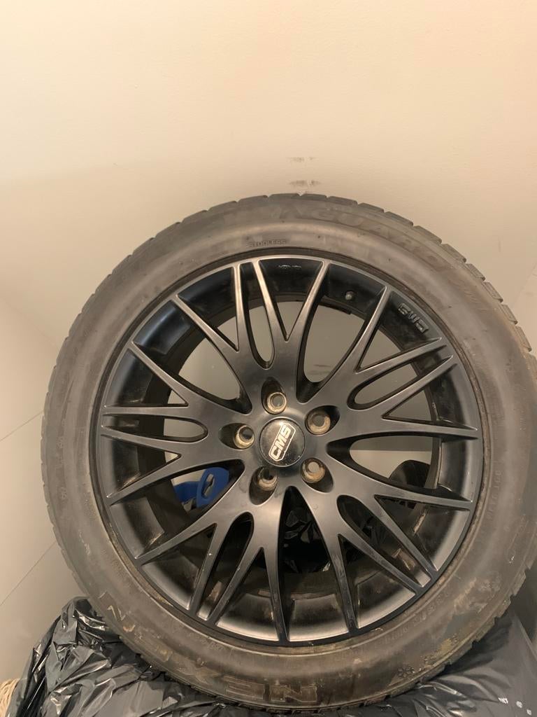 18 onch velgen met goede banden, Auto-onderdelen, Banden en Velgen, Ophalen, 18 inch, Banden en Velgen, Winterbanden