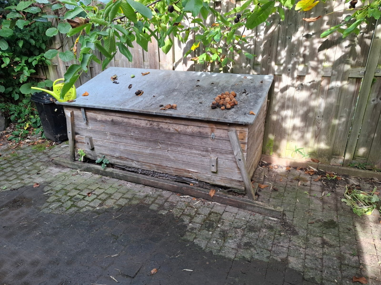 grote tuinkist. onderkant rot. inclusief spinnen en webben, Tuin en Terras, Ophalen, Gebruikt, Hout
