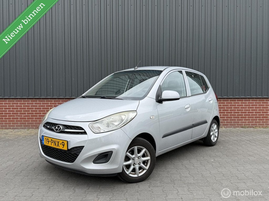 Hyundai i10 1.1 i-Drive Nieuwe Apk 5 Drs Usb Nl Auto 2011, Auto's, Euro 5, Gebruikt, 4 cilinders, 400 kg