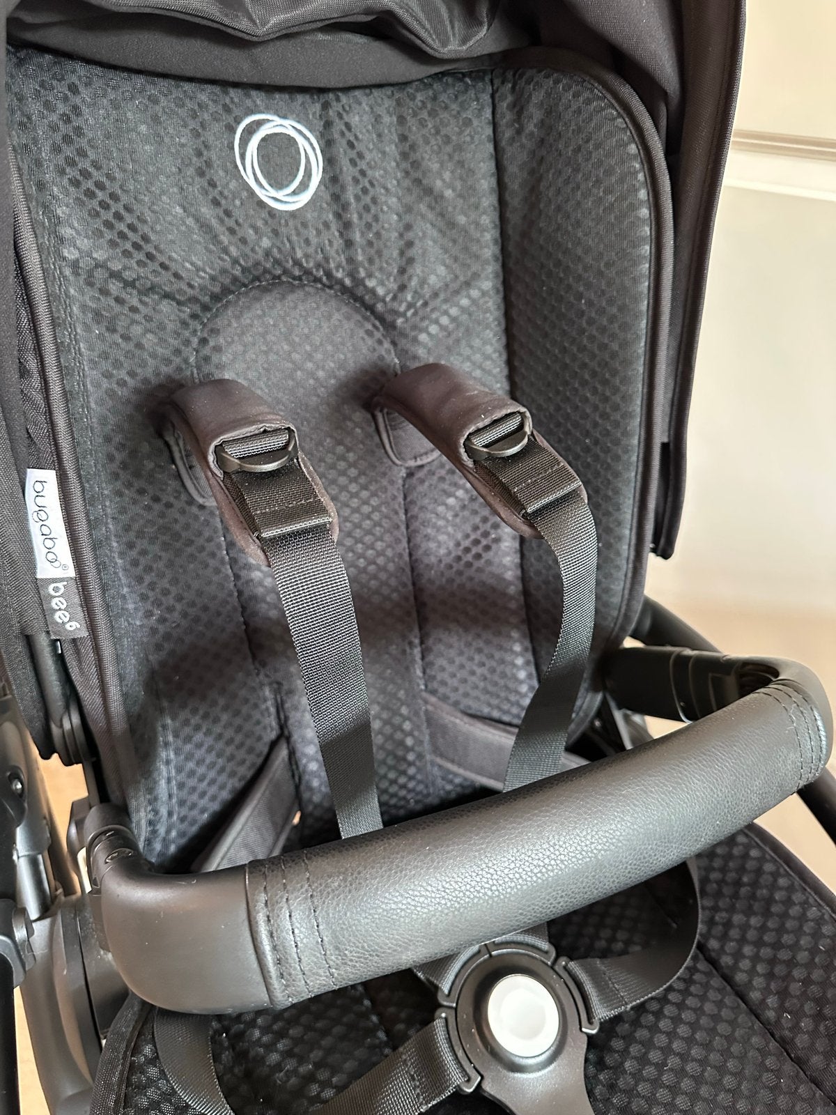 Bugaboo Bee 6 kinderwagen - Zo goed als nieuw, Bugaboo, Verstelbare duwstang, Zo goed als nieuw, Ophalen