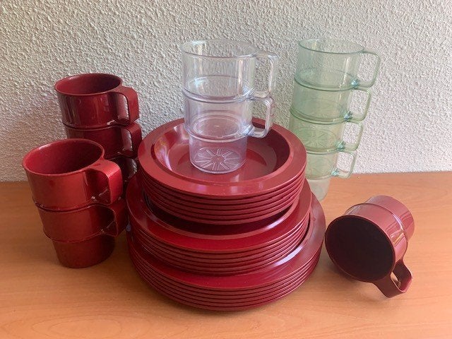 Mepal Rosti Classic: 6 -pers. Servies in bordeaux, Lochem, Ophalen of Verzenden, Zo goed als nieuw, Mepal