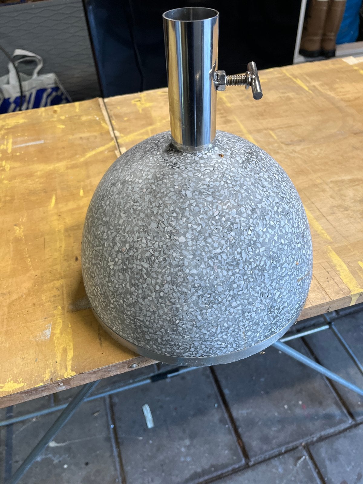 Parasolvoet van beton met terrazzo-look, Tuin en Terras, Ophalen, Gebruikt, Parasolvoet