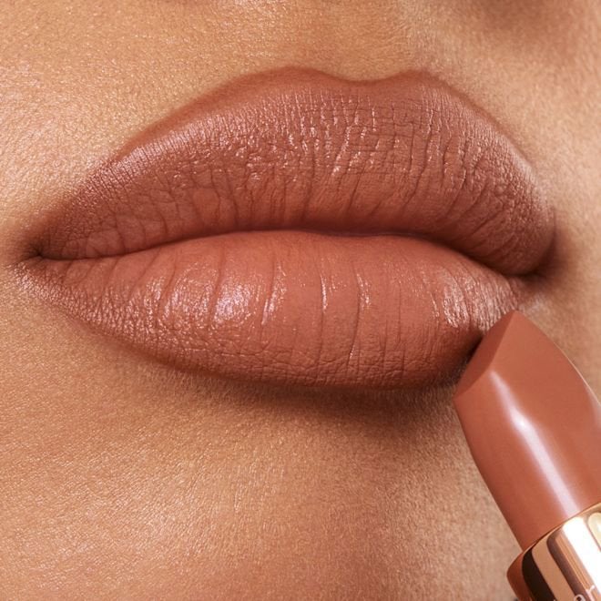 Charlotte Tilbury Catwalking Lipstick, Verzenden, Zo goed als nieuw, Make-up, Overige kleuren