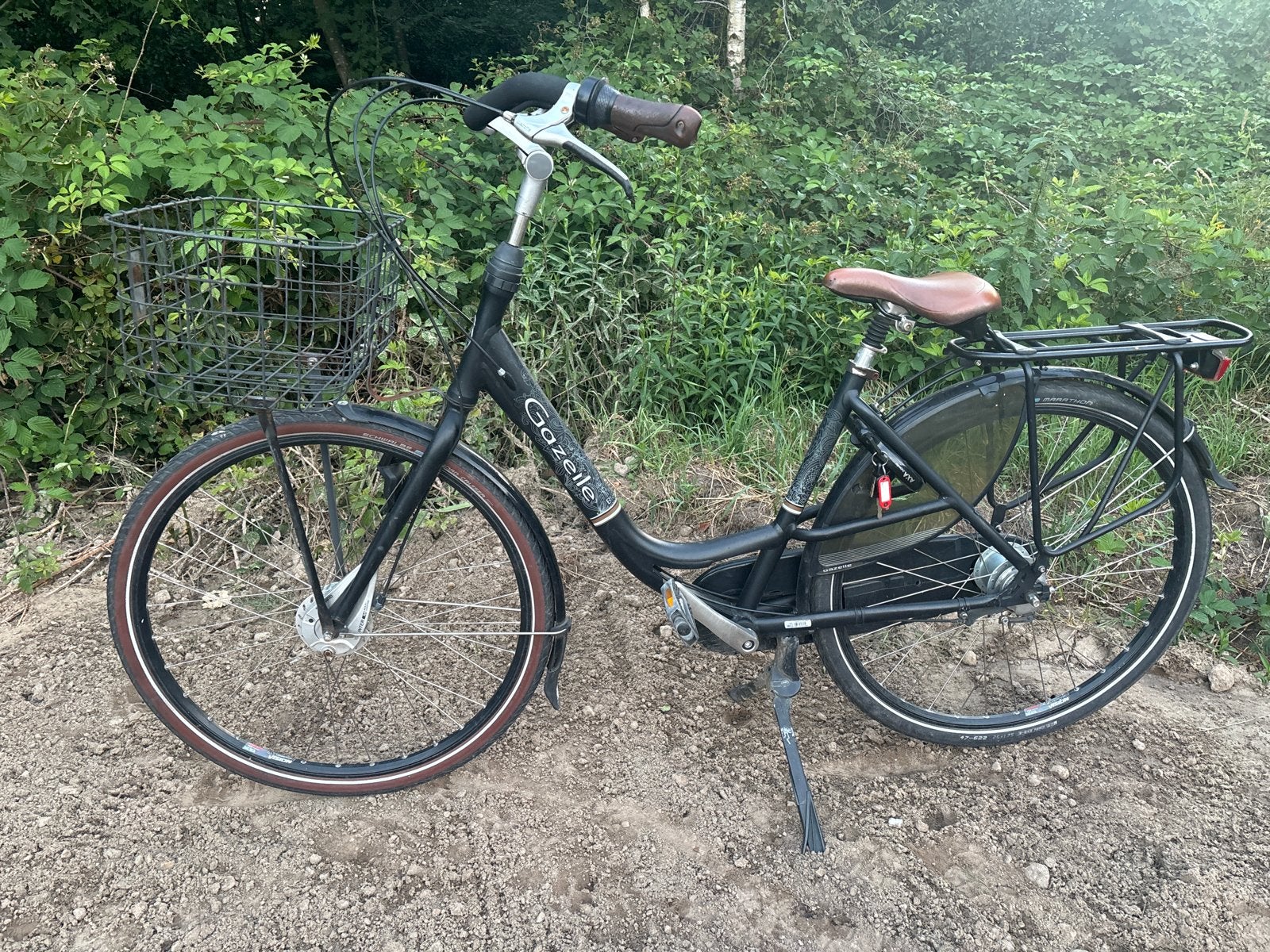 Gazelle Bloom Mamafiets met mand, Fietsen en Brommers, Fietsen | Dames | Damesfietsen, Ophalen, Velgrem, Versnellingen, Zo goed als nieuw