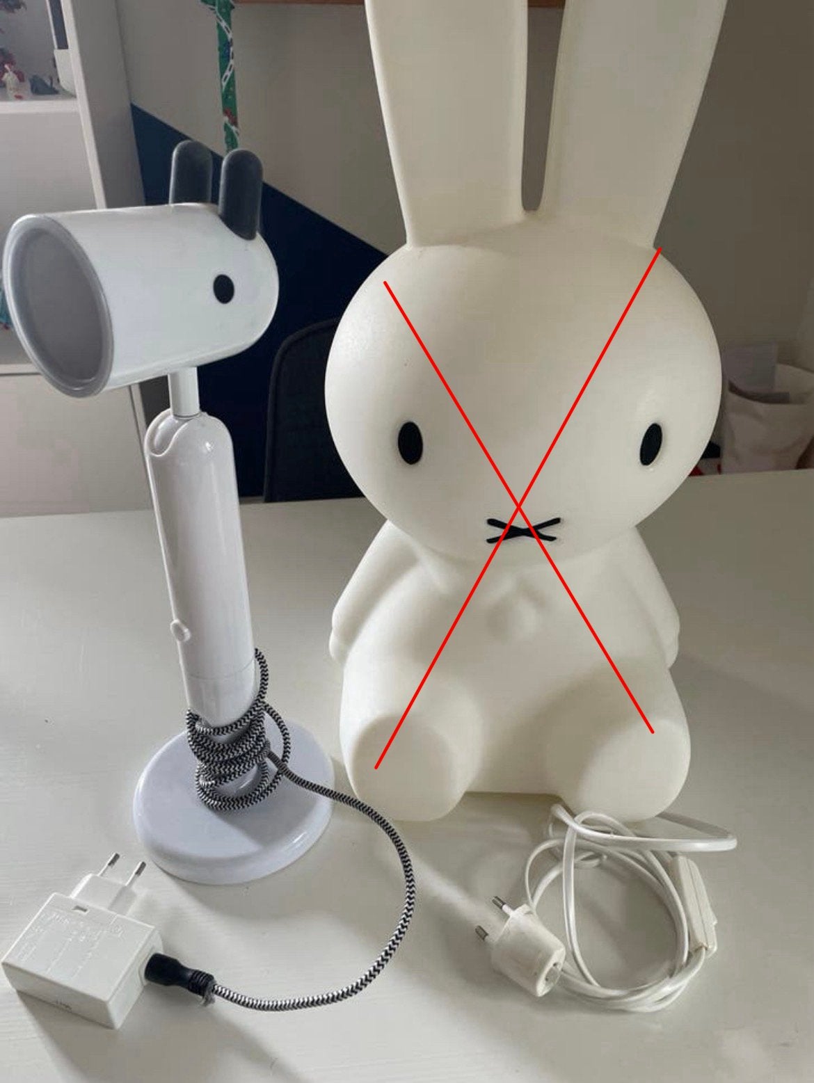 Nijntje lamp en verstelbare  honden bureaulamp, Ophalen, Wit, Overige merken, Kunststof