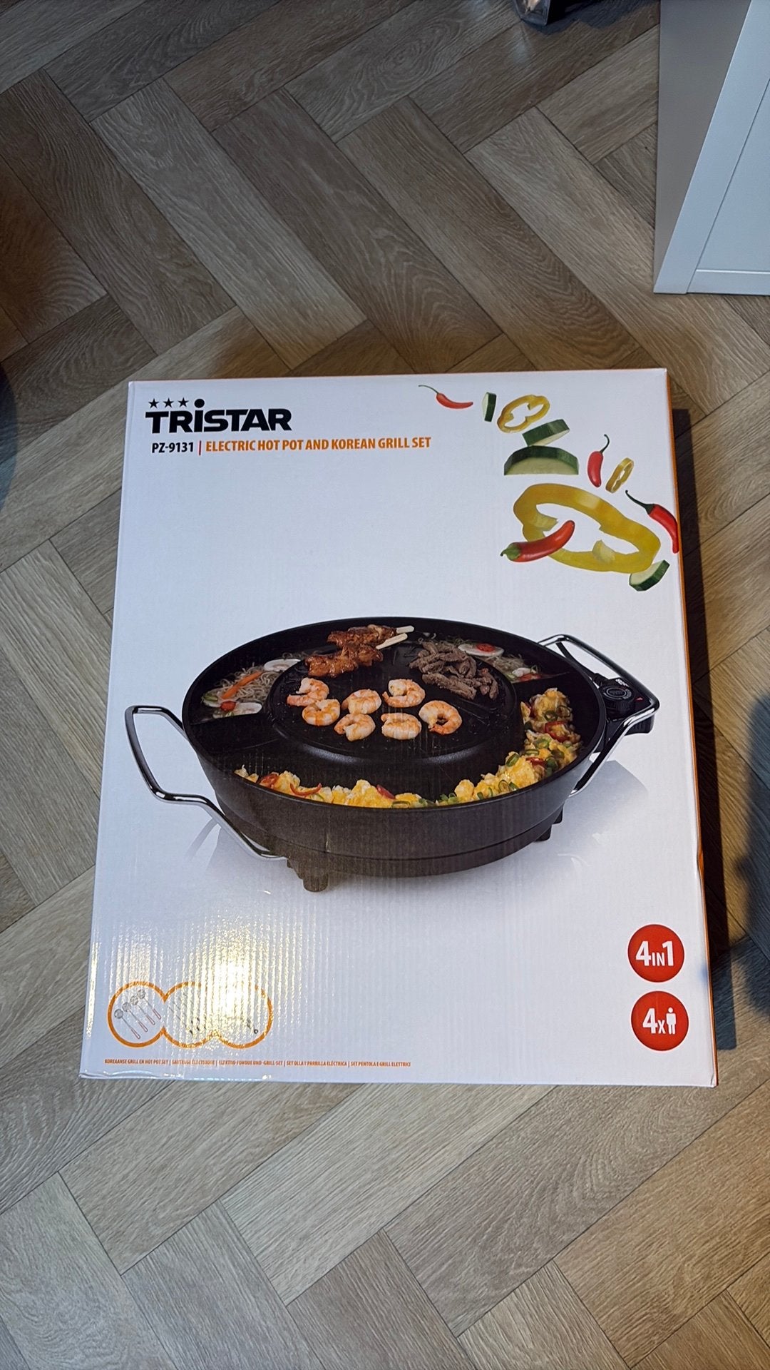 Electric hot pot and korean grill set Tristar, Ophalen of Verzenden, Zo goed als nieuw, 4 t/m 7 personen