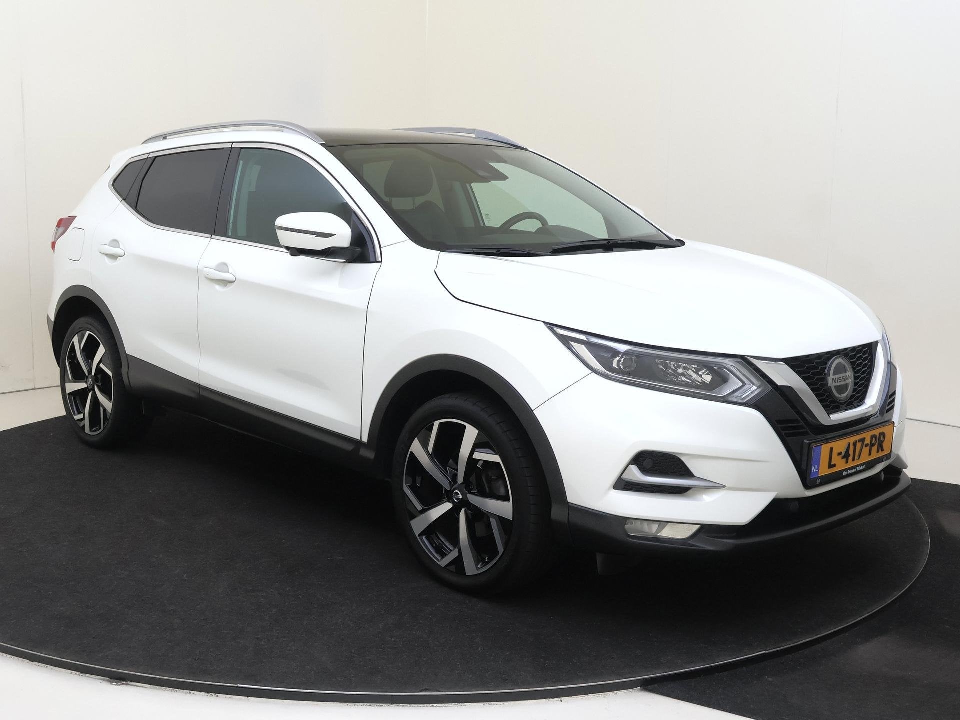 Nissan Qashqai 1.3 DIG-T Premium Edition 140PK | Panoramadak, Voorwielaandrijving, 687 kg, Gebruikt, 4 cilinders