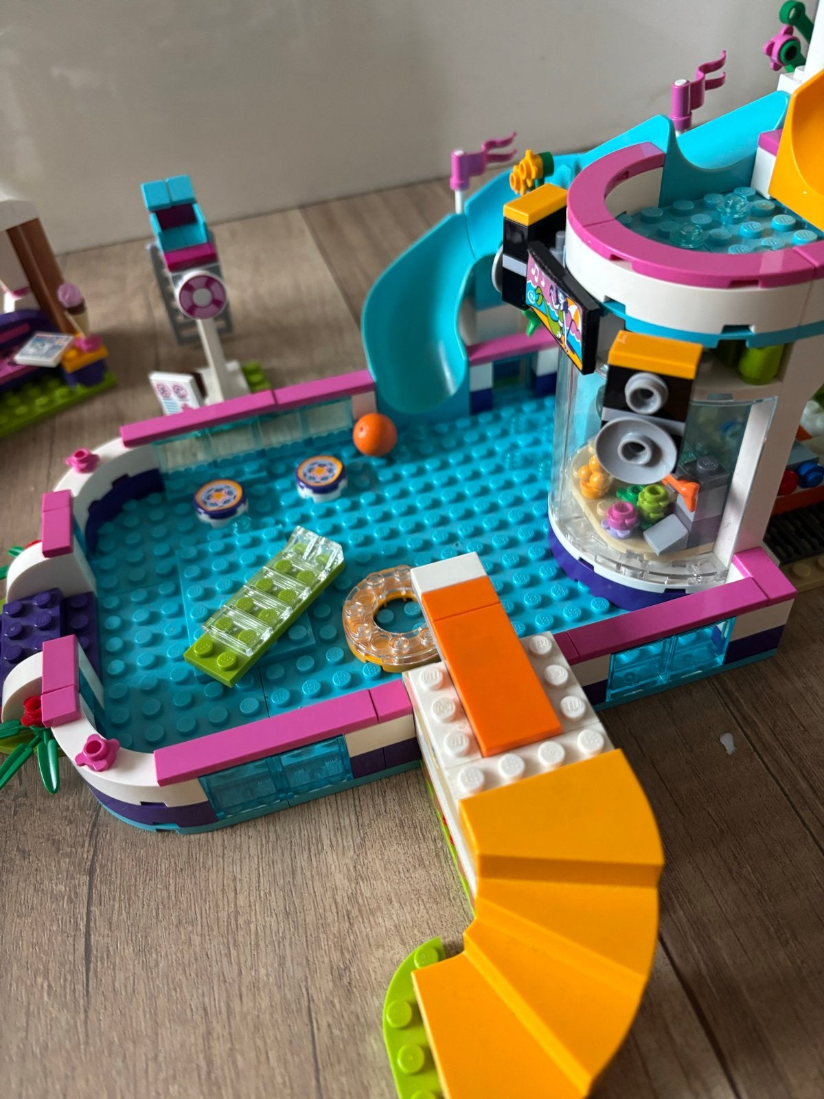 LEGO Friends Zwembad van Heartlake City (41313), Kinderen en Baby's, Ophalen, Gebruikt, Overige merken