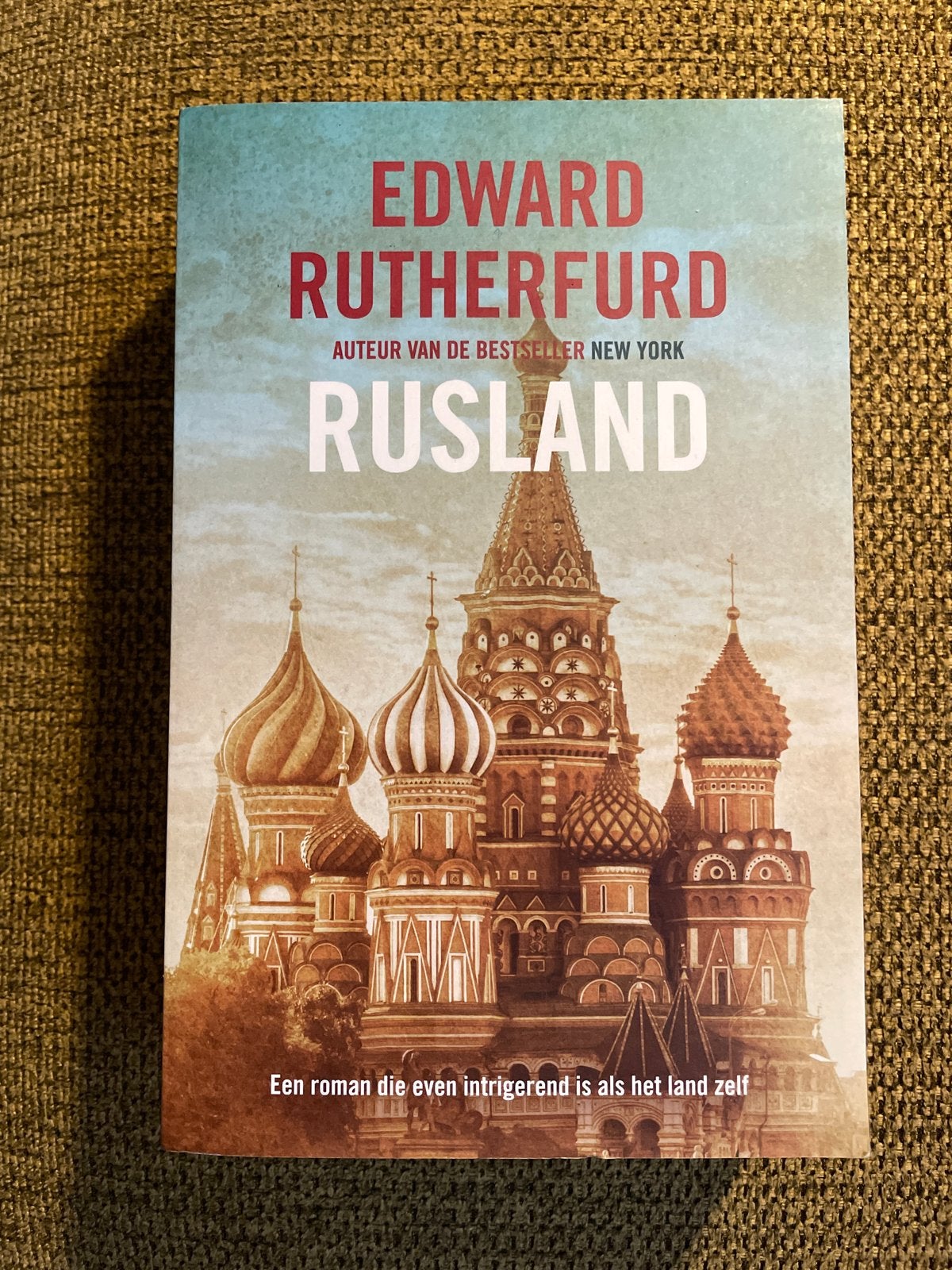Edward Rutherfurd - Rusland, Boeken, Ophalen of Verzenden, Zo goed als nieuw, Edward Rutherfurd