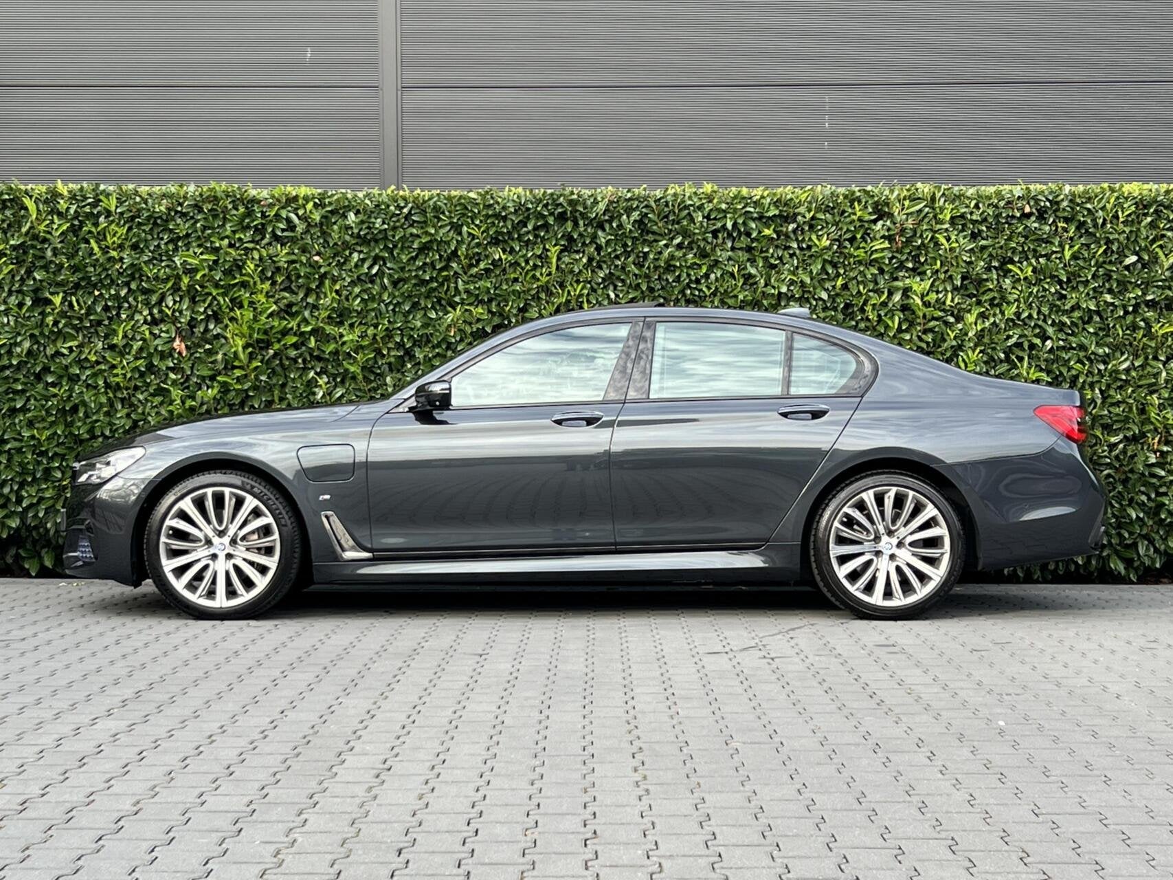 BMW 7-serie 740e iPerformance High ExecutiveNL AUTO, NAP LOG, Auto's, Automaat, 1998 cc, Achterwielaandrijving, Gebruikt