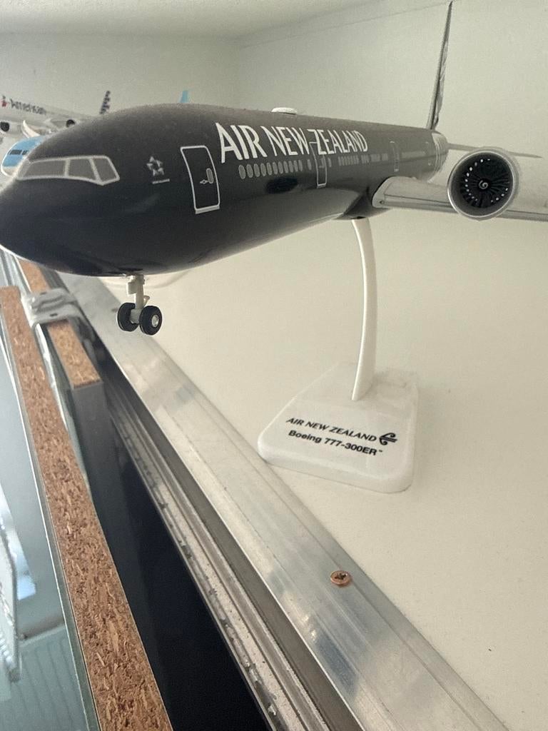 Air New Zealand Boeing 777-300ER schaalmodel, Overige merken, Gebruikt, Ophalen of Verzenden, Groter dan 1:72