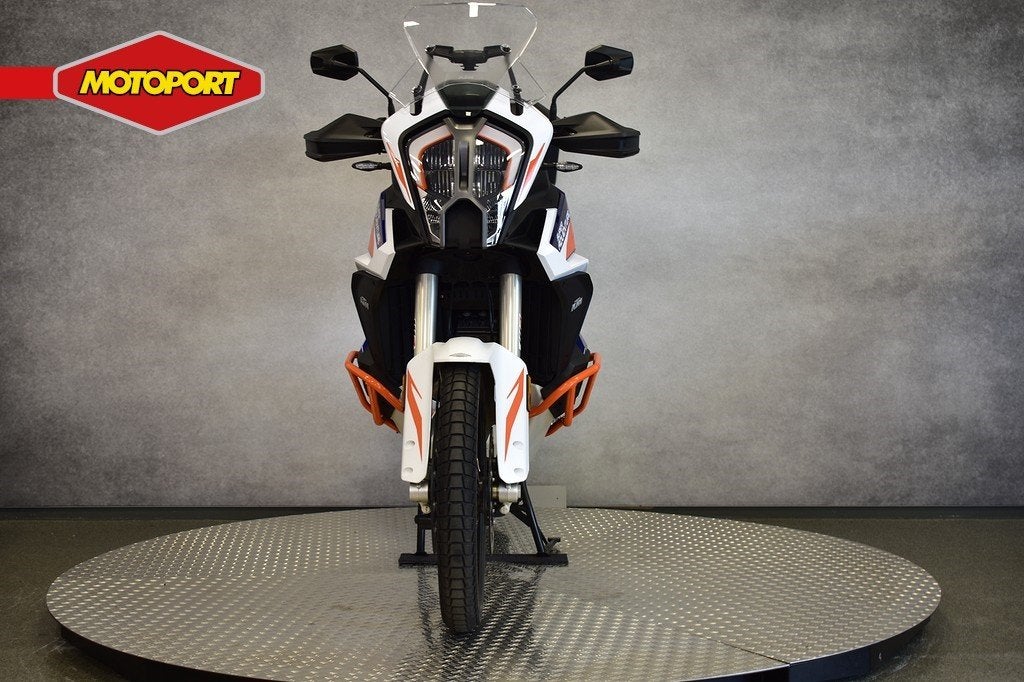 KTM 1290 SUPER ADVENTURE R (bj 2021), Motoren, KTM Sportmotorcycle GMBH, Toermotor, Stallhofnerstrasse 3
5230  Mattighofen, AT