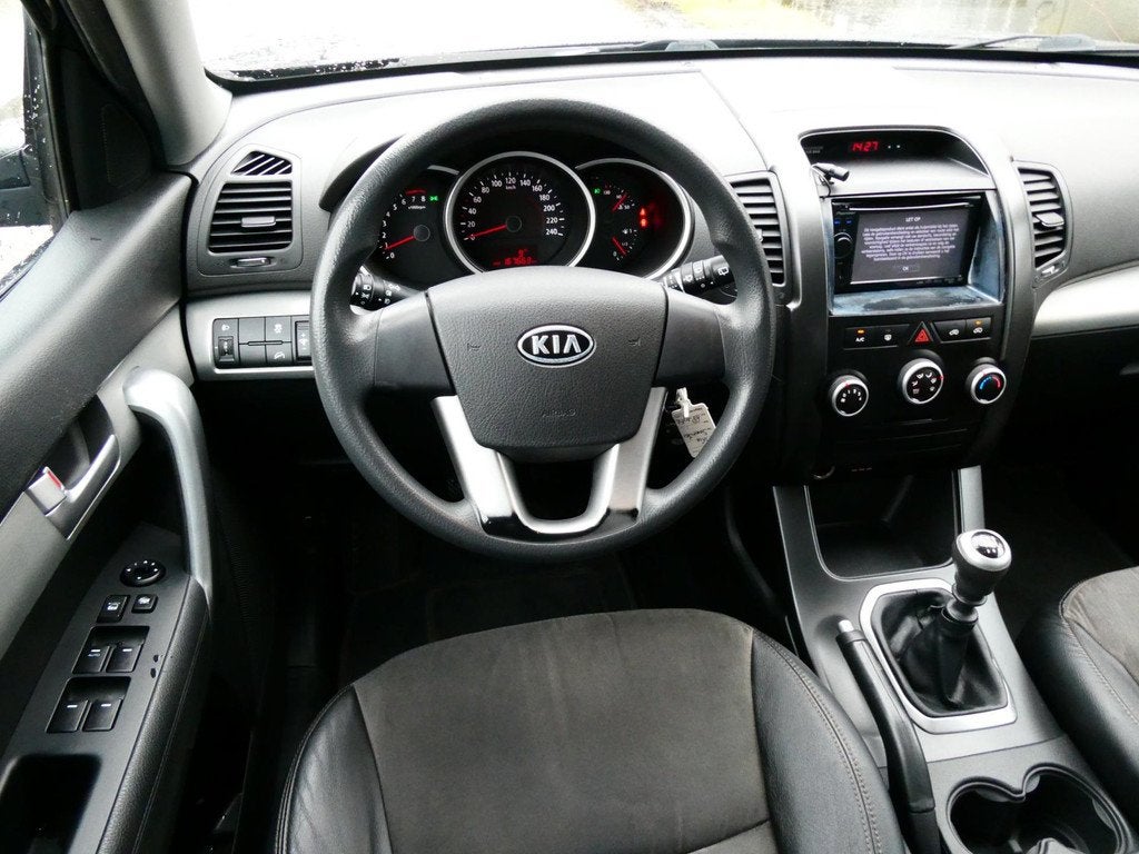 Kia Sorento 2.4 X-tra 174pk Airco PDC Navi Trekhaak 2.000kg., Auto's, Kia, Voorwielaandrijving, Euro 5, 4 cilinders, 2000 kg