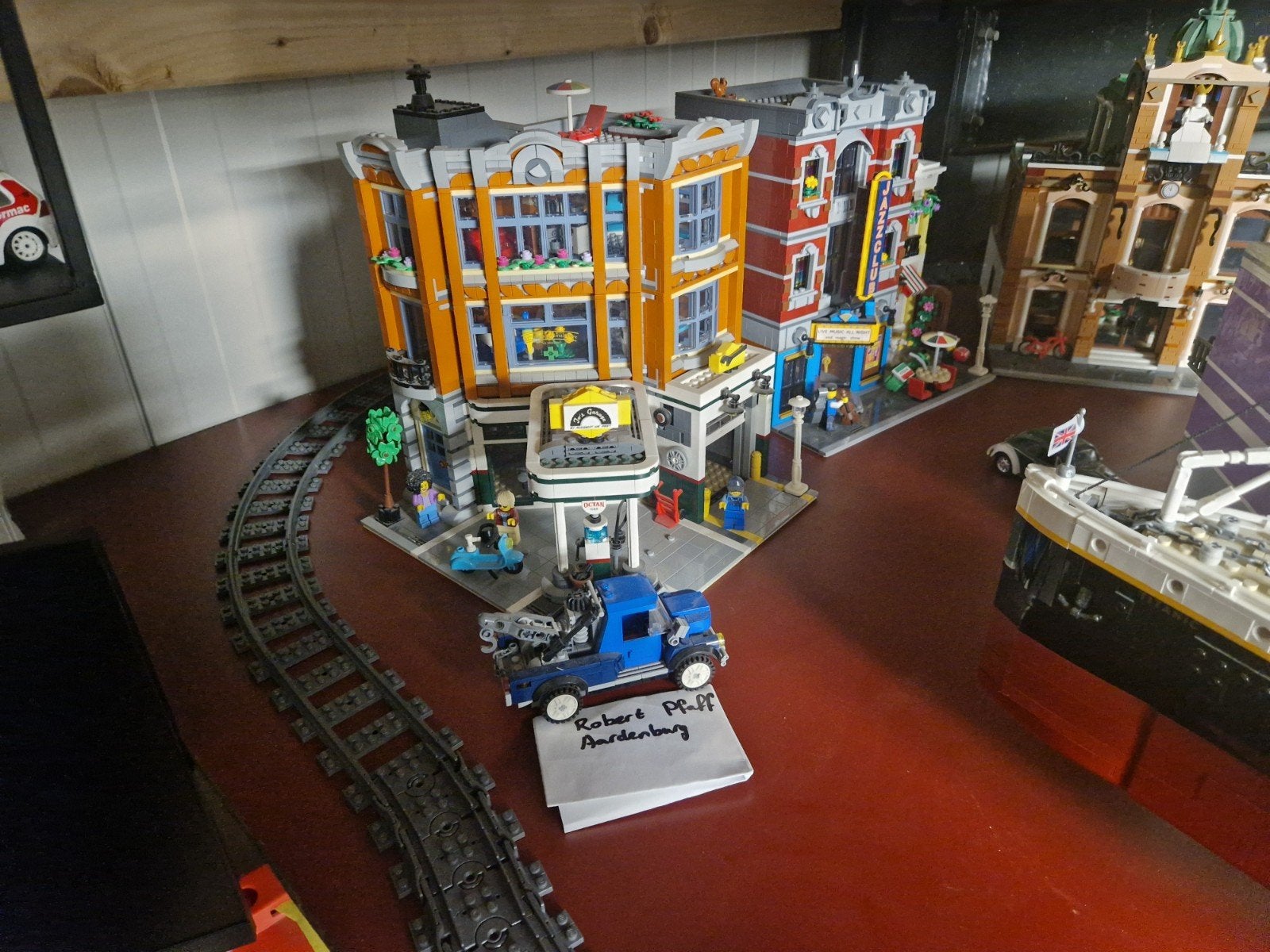 lego 10264 modular Corner garage, Lego, Ophalen of Verzenden, Zo goed als nieuw, Compleet