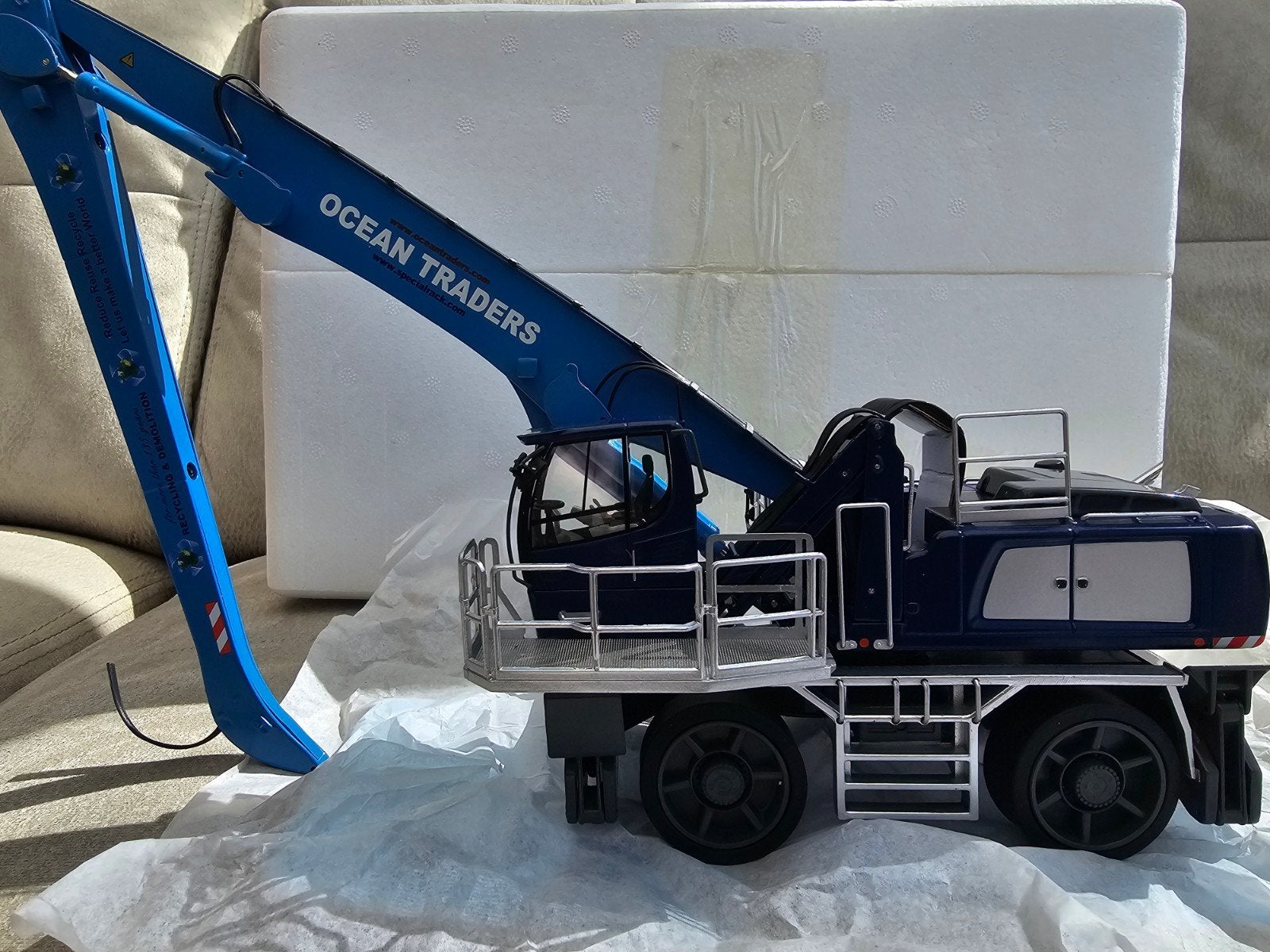 Liebherr LH80M overslagkraan Ocean Traders NZG lim.ed.nieuw, Hobby en Vrije tijd, Modelauto's | 1:50, Ophalen of Verzenden, Nieuw