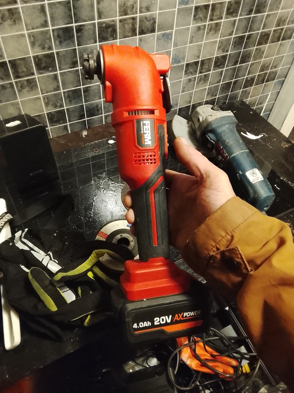 FERM Multitool 20V AX Power met accessoires, Ophalen of Verzenden, Zo goed als nieuw