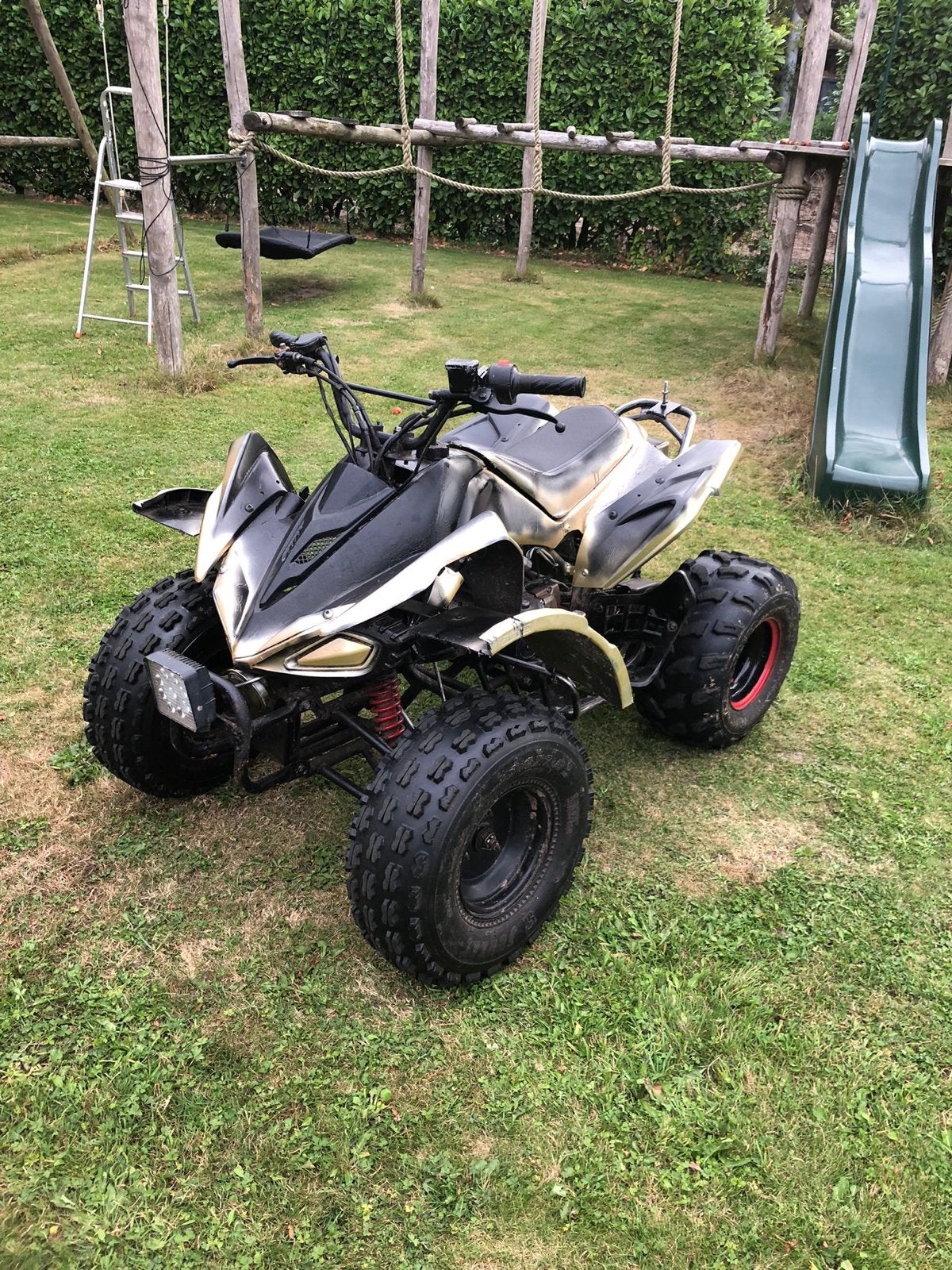 Nette 125cc 4-takt quad met nieuwe onderdelen, Fietsen en Brommers, Ophalen, Gebruikt, Overige typen, 125 cc