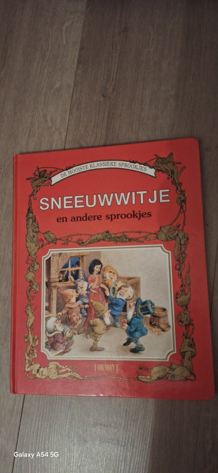 Sneeuwwitje en andere sprookjes - Klassieke uitgave, Ophalen of Verzenden, Gelezen, Diverse Auteurs