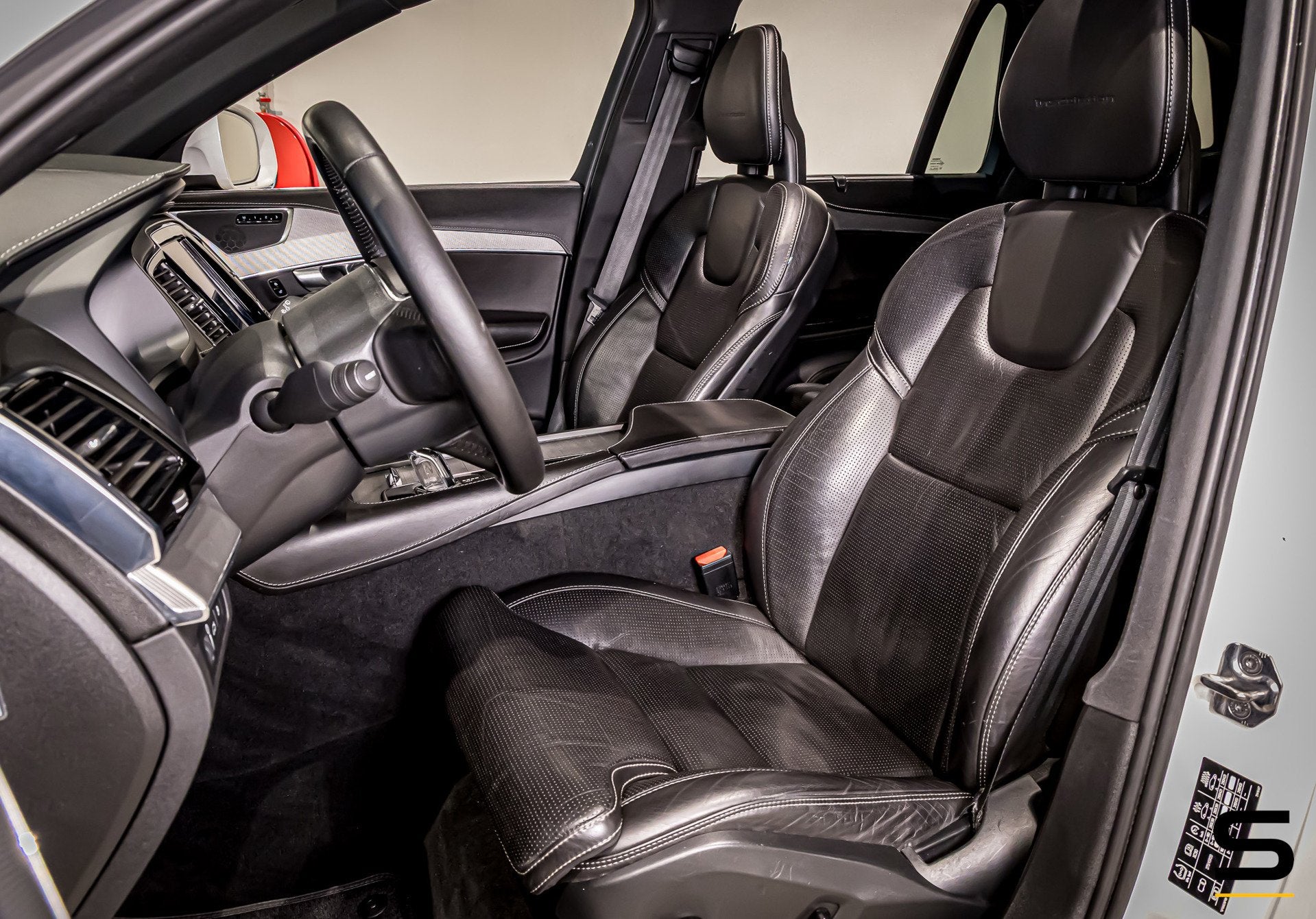 Volvo XC90 2.0 T8 Twin Engine AWD Inscription|NAP|Pano|Vol, Auto's, 1969 cc, 320 pk, 7 stoelen, Wit